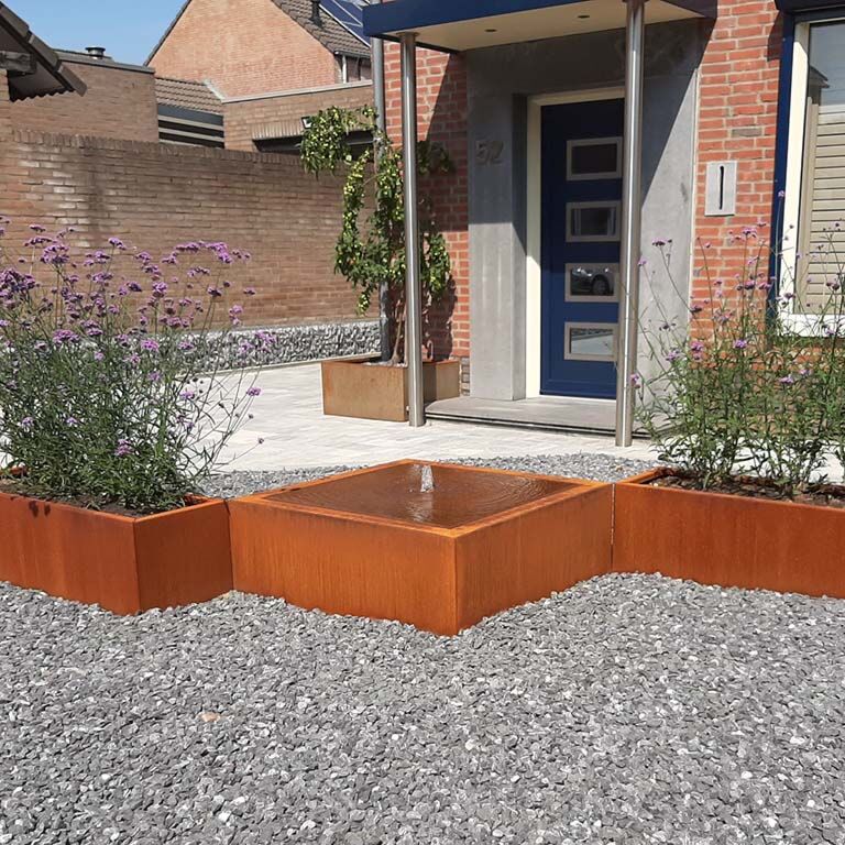 Corten čelična fontana 100 x 100 x 40 cm
