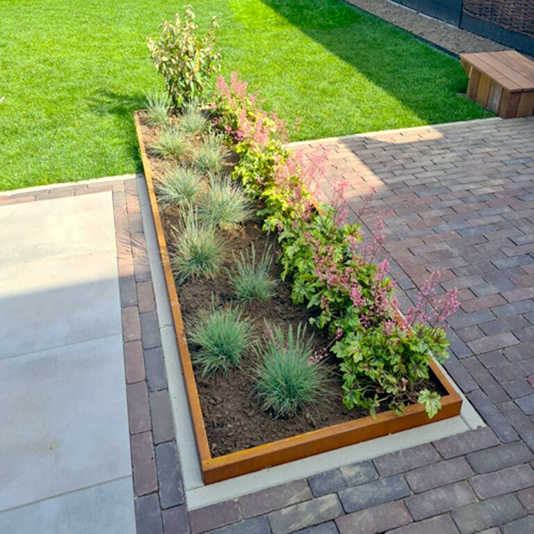 Corten čelične rubnjaci za travnjak kutno 22 cm kompletnu set po 15 metara