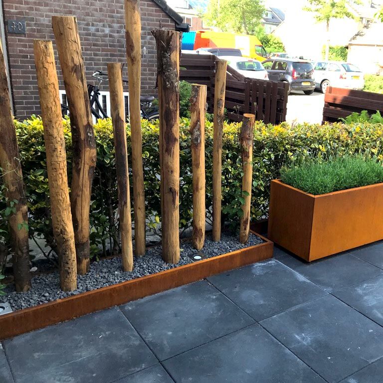 Corten čelične rubnjaci za travnjak kutno 22 cm (duljina 150 cm)