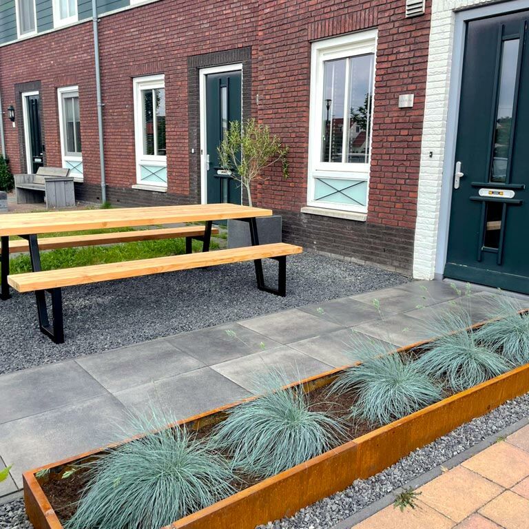 Corten čelične rubnjaci za travnjak kutno 22 cm kompletnu opremu po 24 metra