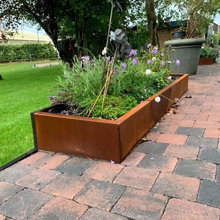 Corten čelični potporni zid ravno 100 cm (visina 40 cm)