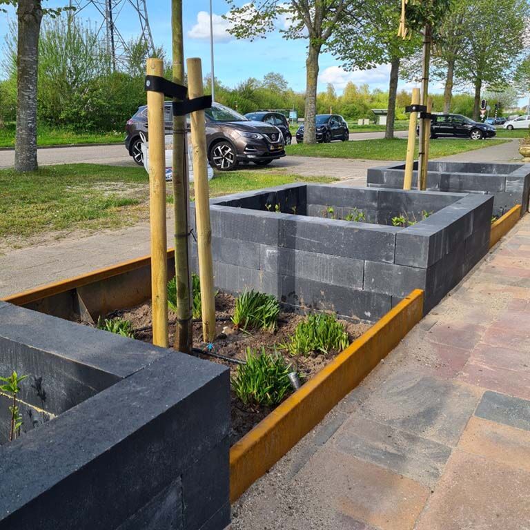 Corten čelični potporni zid ravno 150 cm (visina 30 cm)