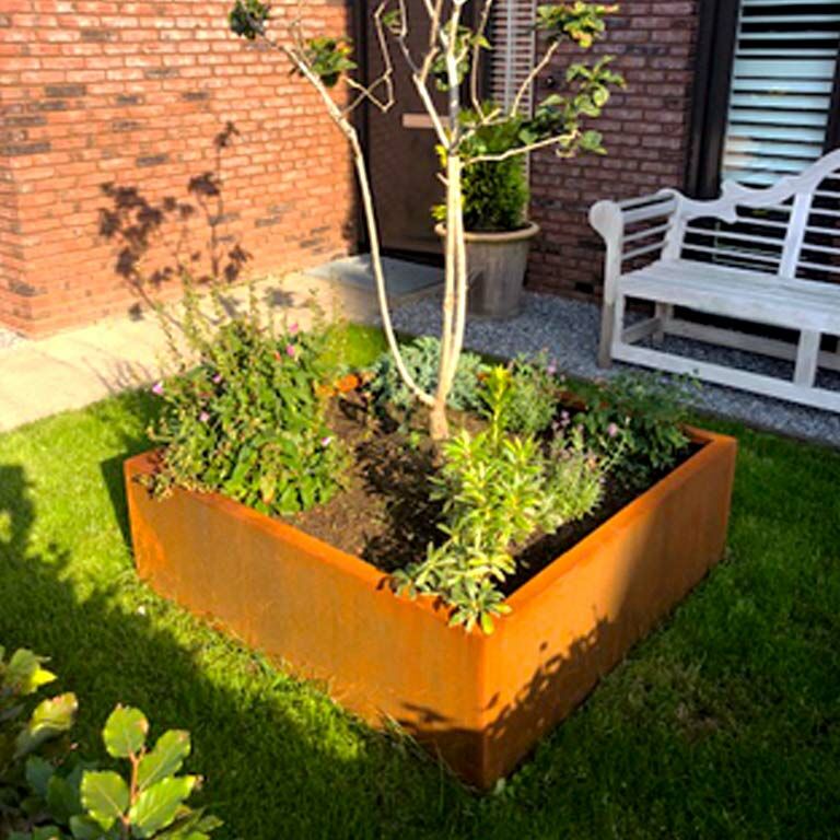 Zavarena corten čelična tegla za cvijeće Montana 120 x 120 x 40 cm