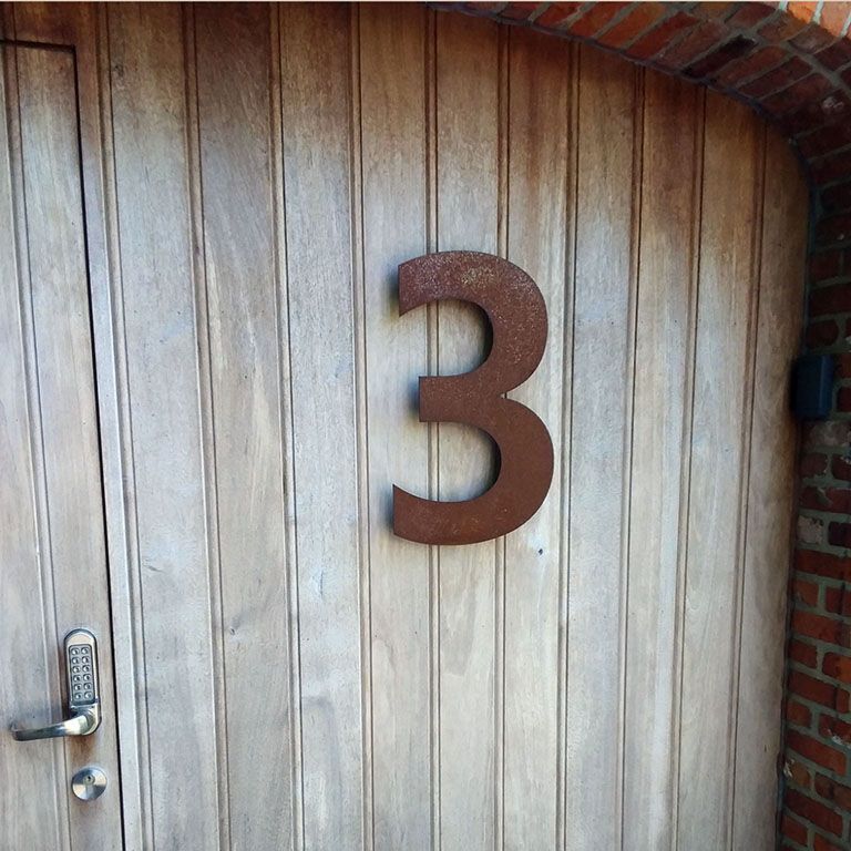 Corten čelični kućni broj 3 - 30 cm